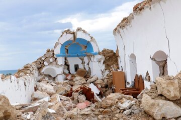 چالش‌های سفر به یونان در فصل تابستان