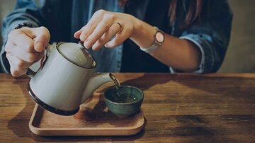 ۸ نوشیدنی موثر برای لاغری و کاهش چربی شکم