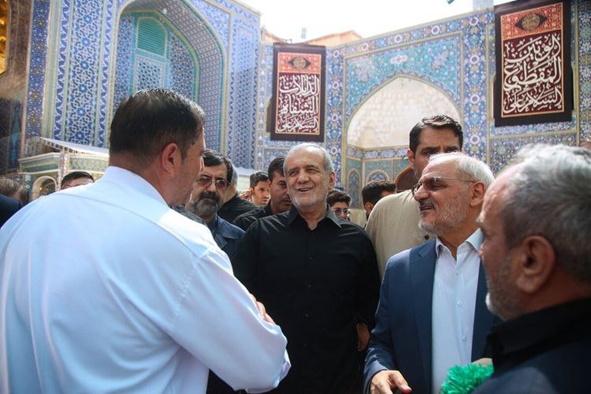 سفر رئیس‌جمهور به قم: تأکید بر مشارکت مردمی و بازدید از پروژه‌های عمرانی