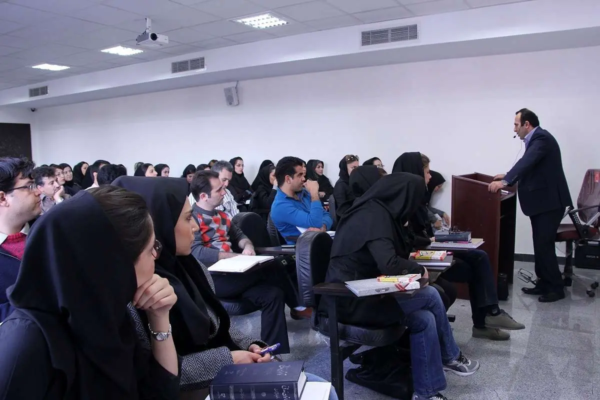 جزئیات کامل وام‌های دانشجویی: از ۵ تا ۲۰۰ میلیون تومان با کارمزد ۴ درصد