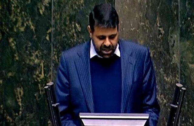انتقاد صریح مجلس از عملکرد دولت در برنامه هفتم توسعه: تحقق کمتر از ۶۰٪ هدف اشتغال و نارضایتی از کالابرگ