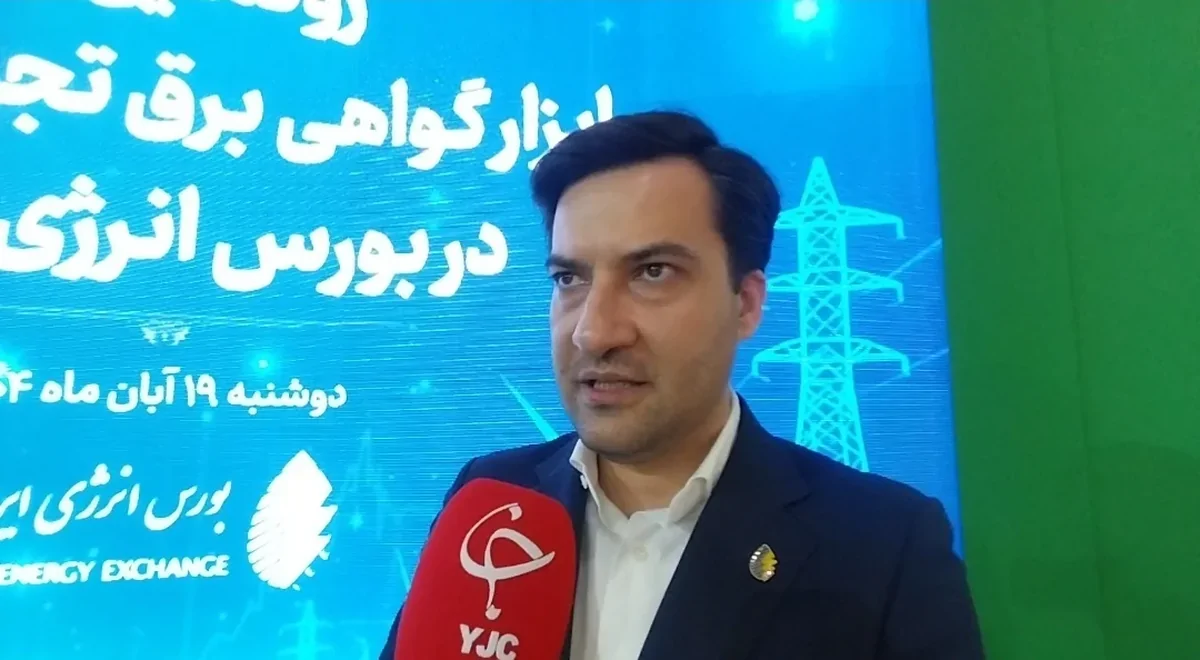 تصویب واردات بنزین ویژه توسط بورس انرژی/ سوخت جدید ظرف ۱۲ روز در جایگاه‌ها