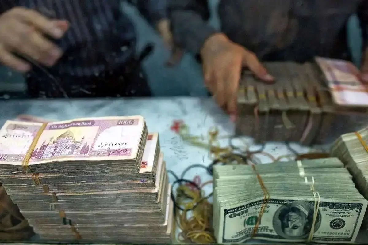 معمای اقتصادی افغانستان: تورم منفی ۹.۱٪ و تقویت ۲۷ درصدی «افغانی»