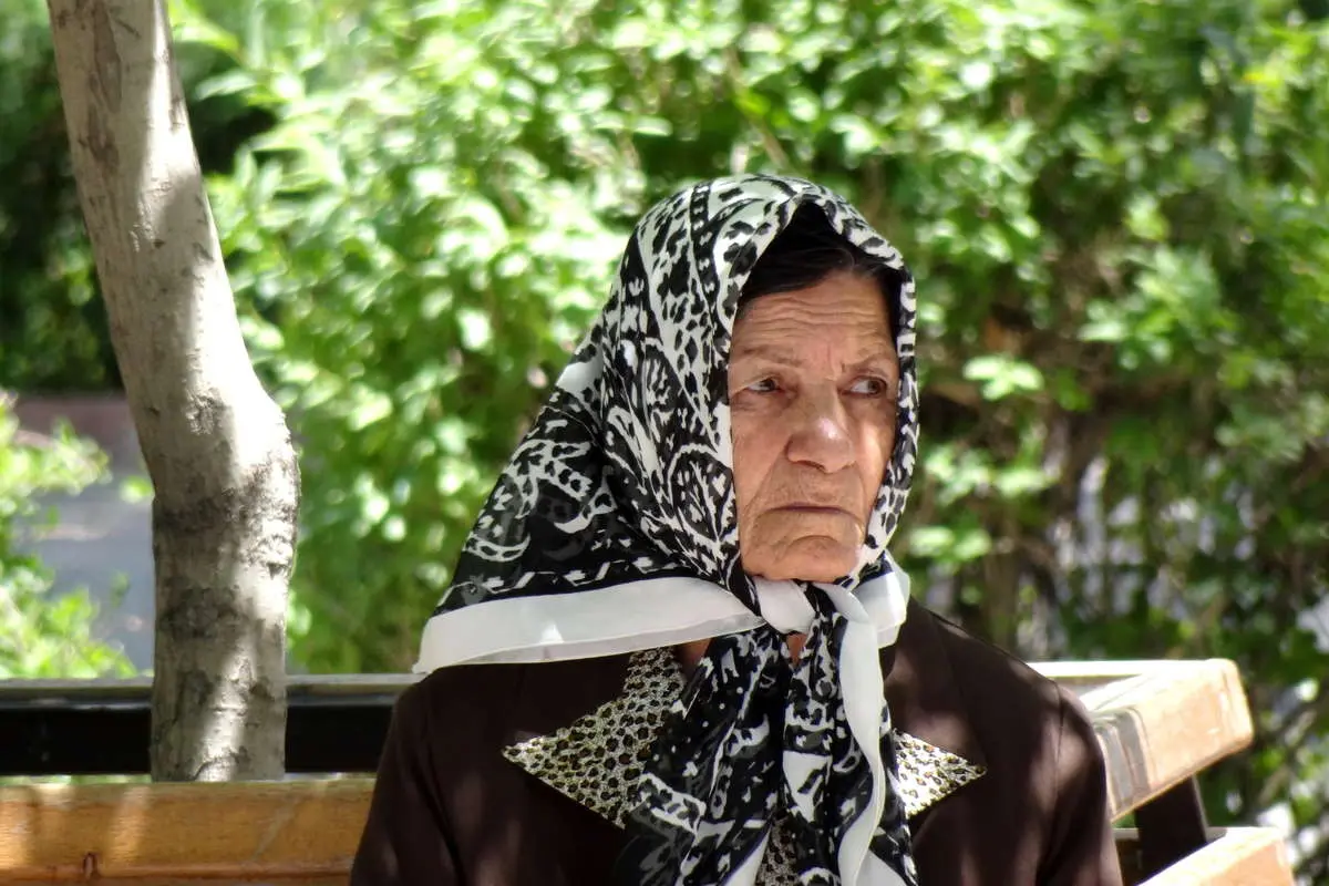 ایران در آستانه بحران سالمندی: کمبود تخت، افزایش نرخ درگیری و فقدان برنامه