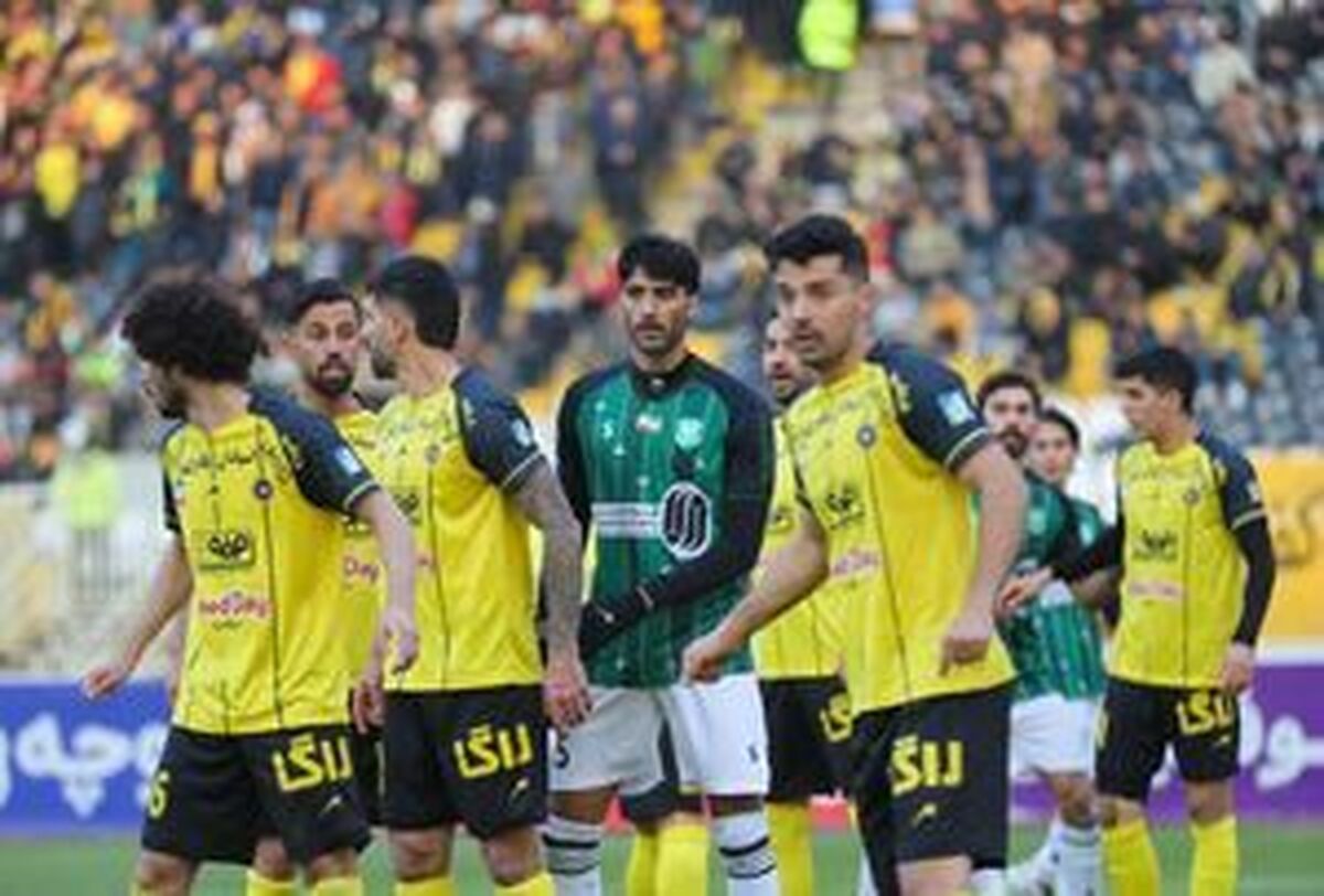 سپاهان با پیروزی مقابل خیبر خرم‌آباد، صدرنشین لیگ برتر شد