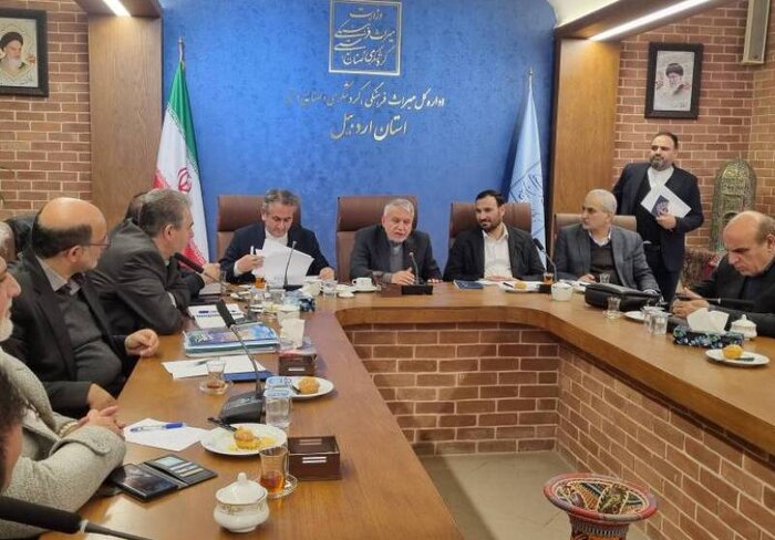 نشست وزیر میراث فرهنگی، گردشگری و صنایع دستی با نمایندگان استان اردبیل