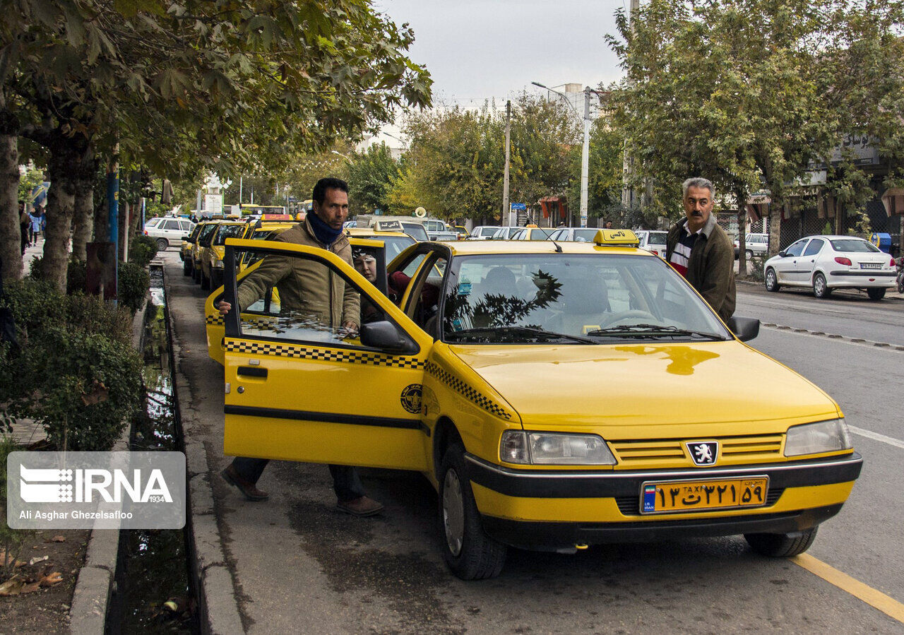 درخواست تاکسی در تهران با شماره ۱۳۳ در شرایط محدودیت اینترنتی
