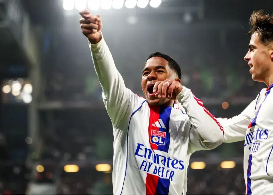 اندریک در حال بازی