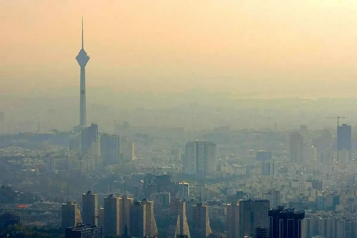 کیفیت هوای تهران: قابل قبول با نقاط ناسالم و پاک