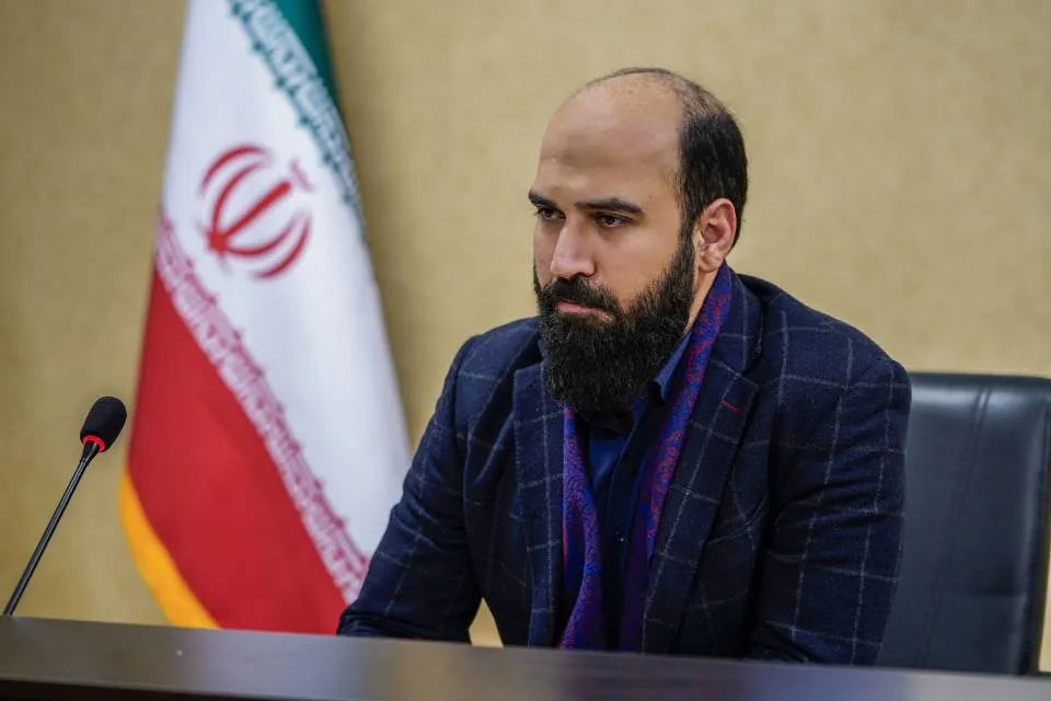 لنگر عظیم کیش: نماد جدید هویت گردشگری و جایگزین کشتی یونانی