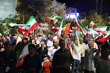 تداوم حماسه اتحاد و پایداری مردم سمنان در صد و چهارمین شب اقتدار